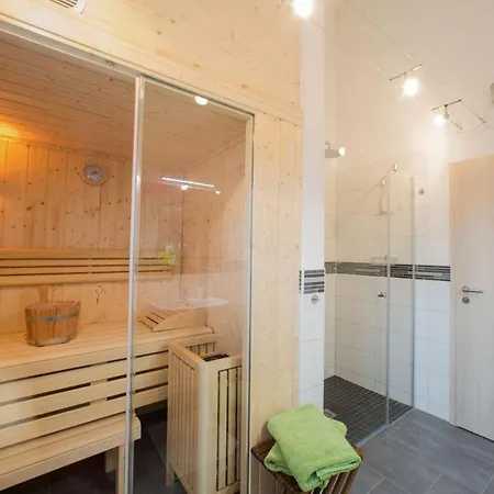 Amselgruen Modern Retreat Hotel 4*