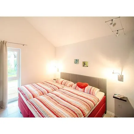 Hotel Amselgruen Modern Retreat Rechlin