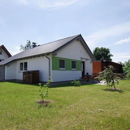 Amselgruen Modern Retreat 4*